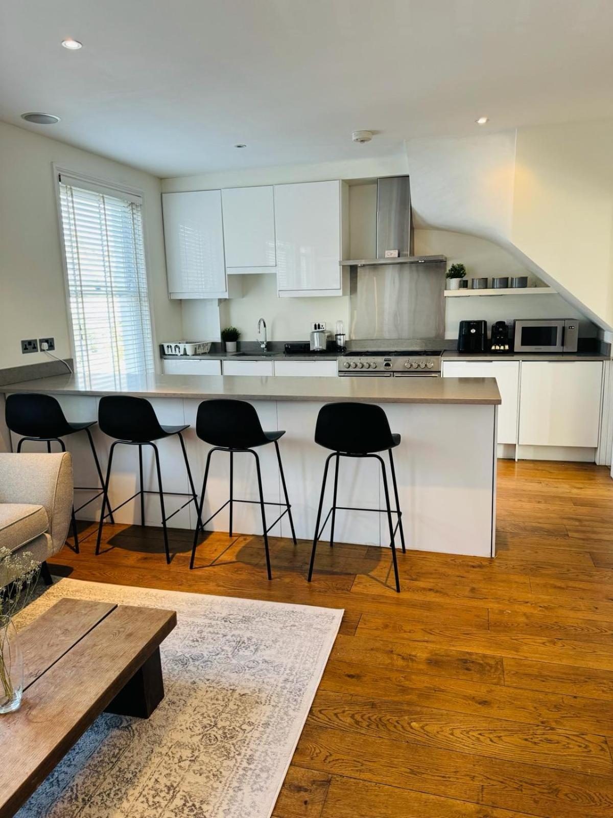 Stunning Flat In Chiswick Apartment London Exterior photo
