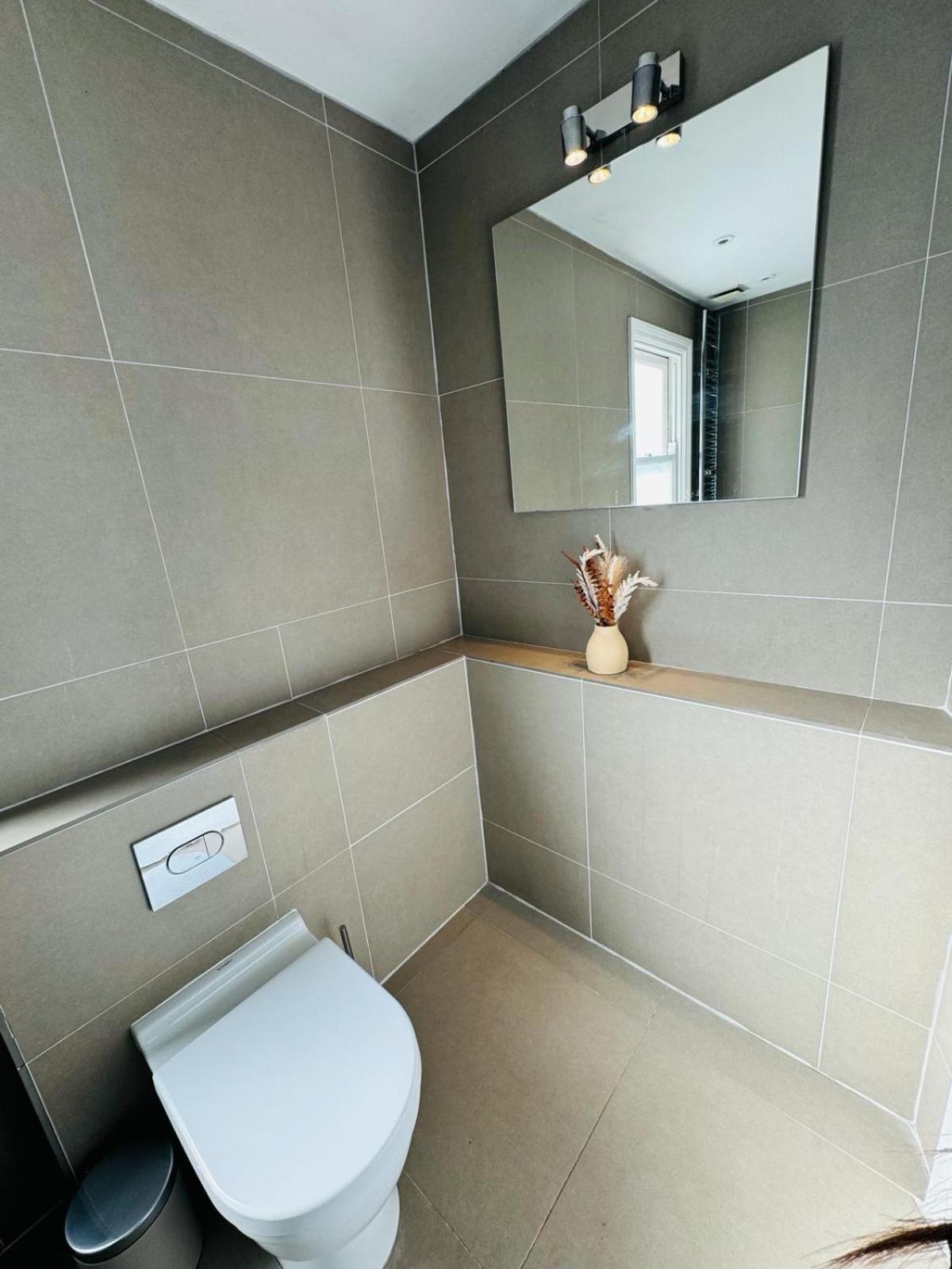Stunning Flat In Chiswick Apartment London Exterior photo